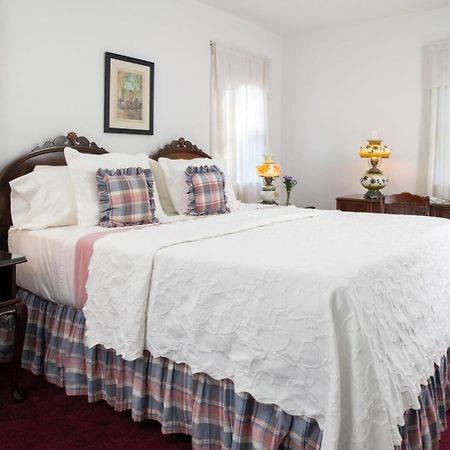 Palmer House Inn ファルマス エクステリア 写真